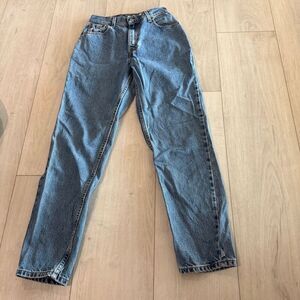 Vintage Levi’s 505 women’s relaxed fit tapered leg jeans size 6